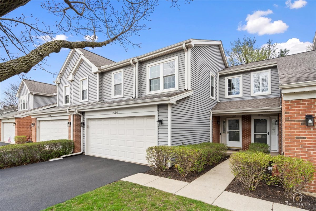 1606 W ORCHARD Place #1606, Arlington Heights, IL 60005