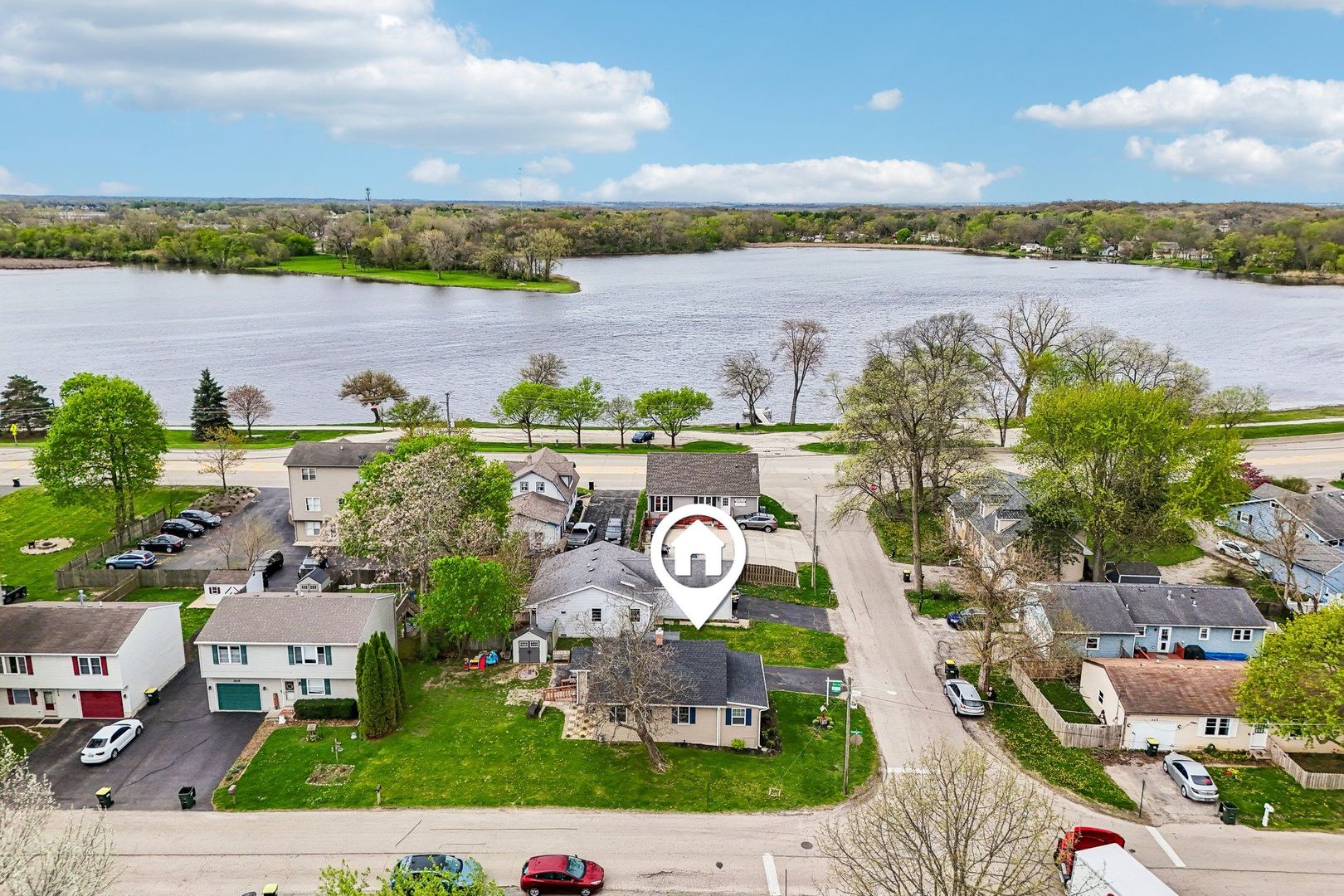 316 Lily Lane, Lakemoor, IL 60051