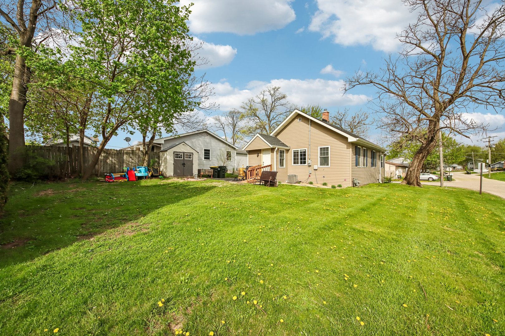 316 Lily Lane, Lakemoor, IL 60051