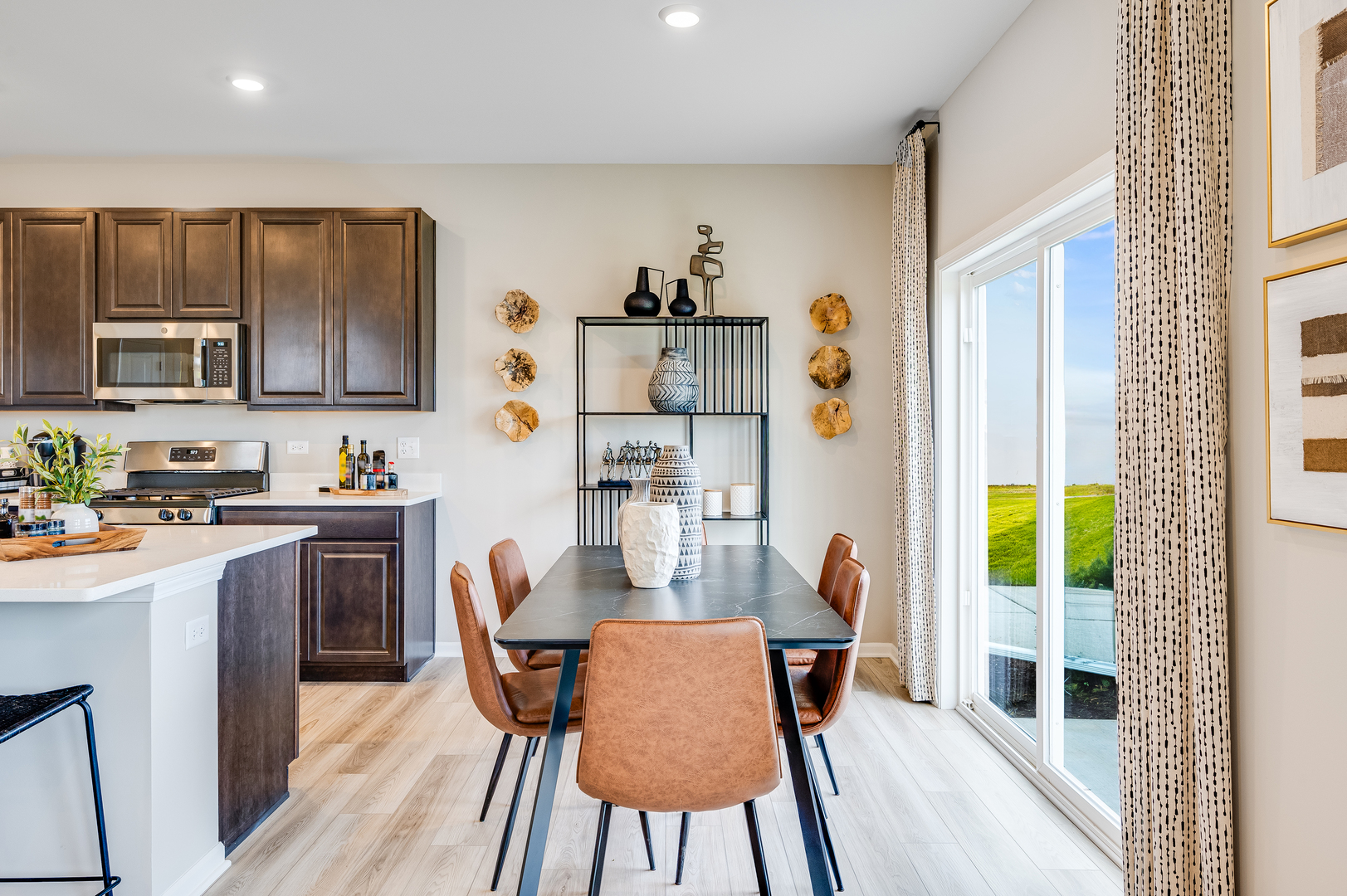 12174 Dodwell Street, Huntley, IL 60142