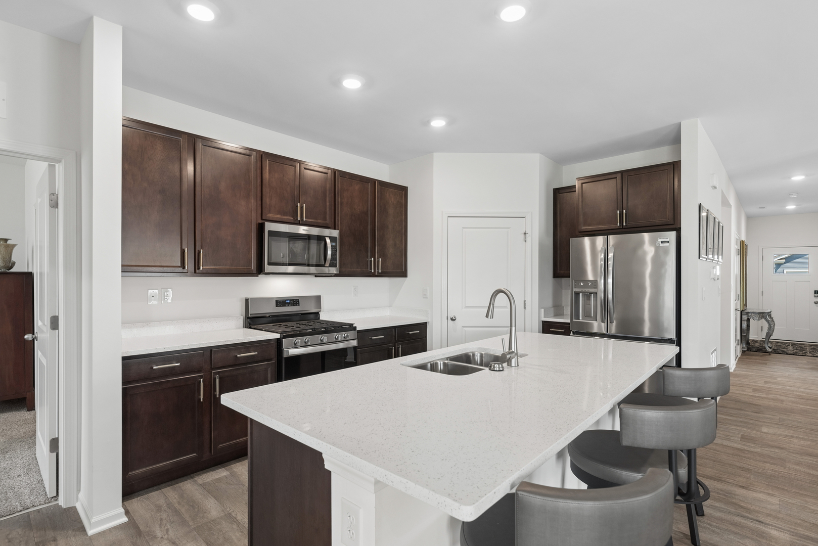 6413 Aspen Lane, Wonder Lake, IL 60097