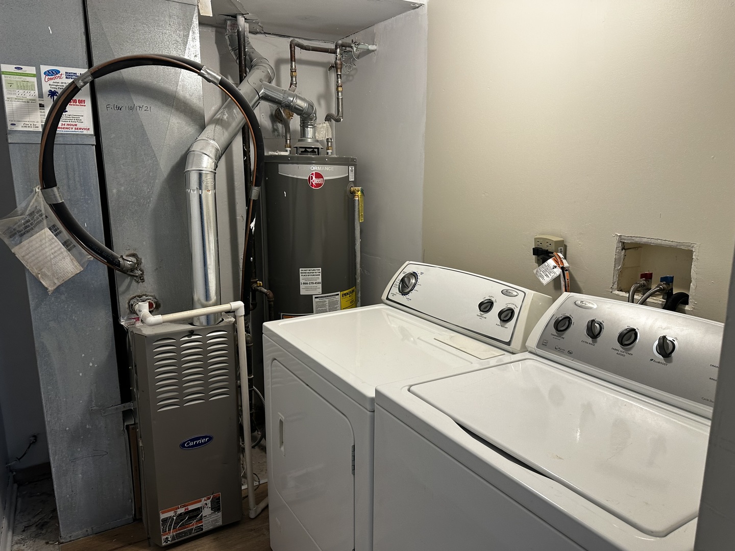 1121 Symphony Drive, Aurora, IL 60504