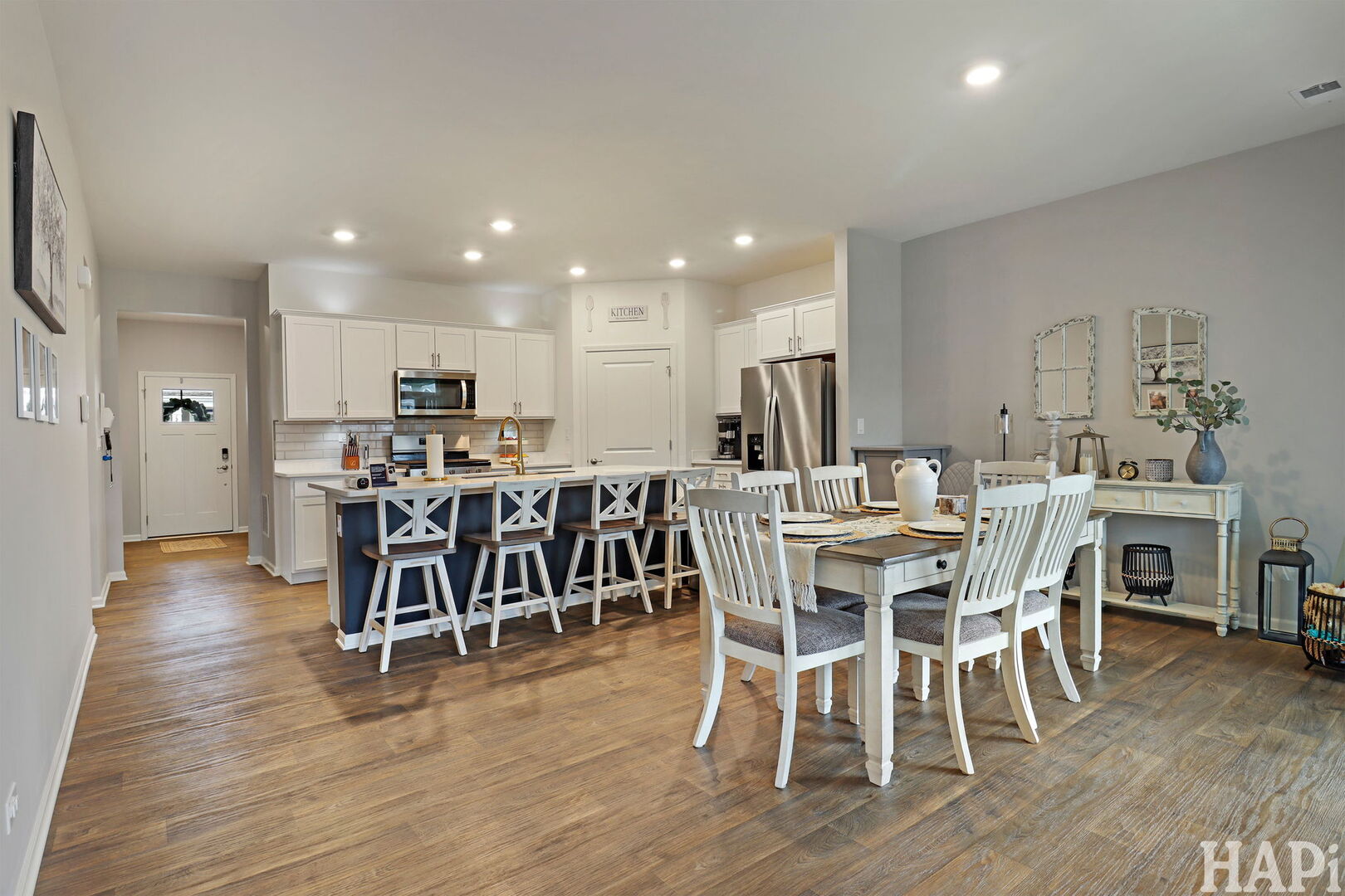 1200 Redtail Circle, Woodstock, IL 60098