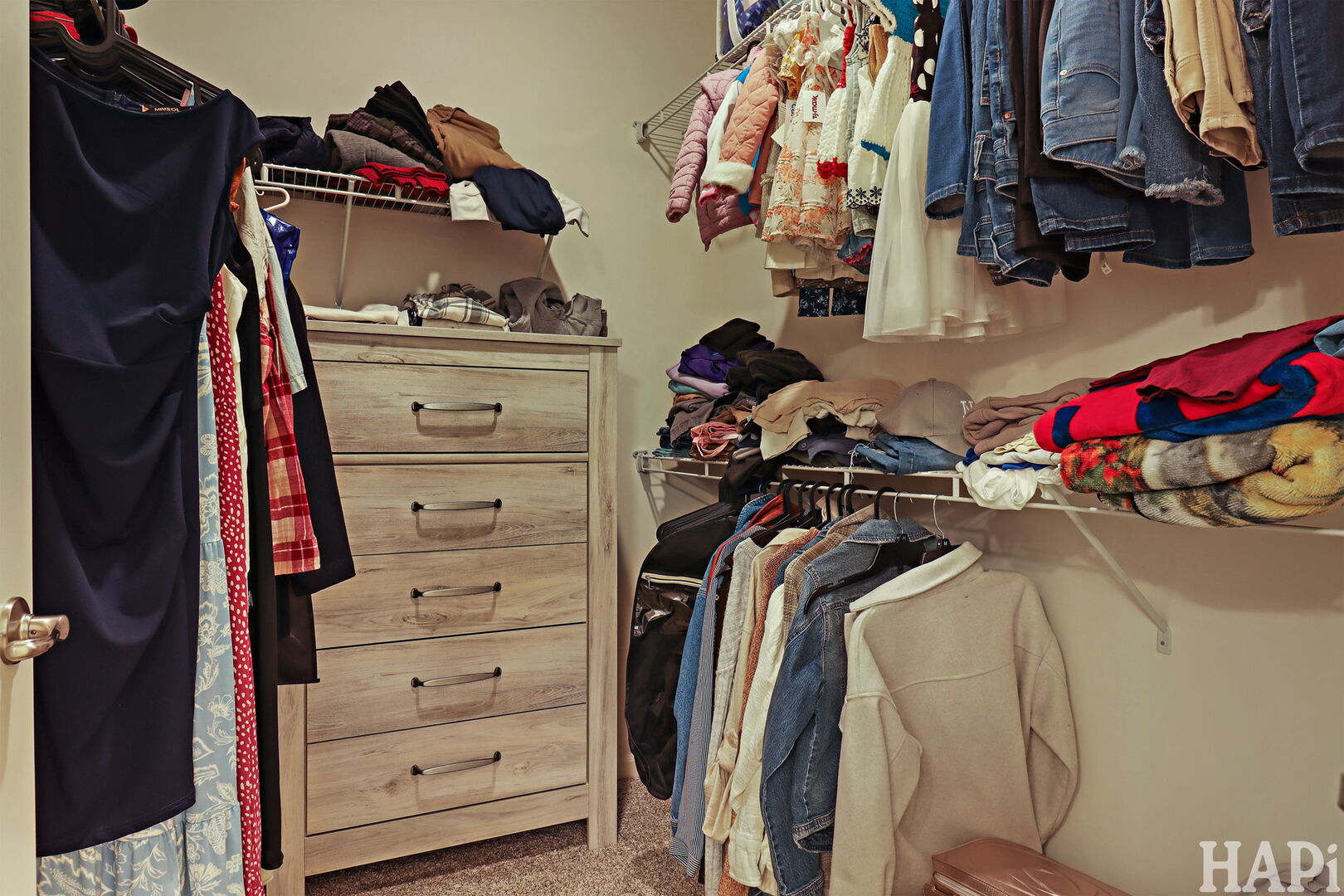 1200 Redtail Circle, Woodstock, IL 60098