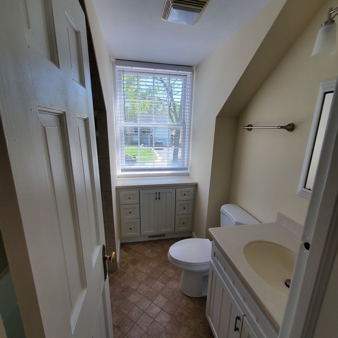 2315 Hutchison Road, Flossmoor, IL 60422