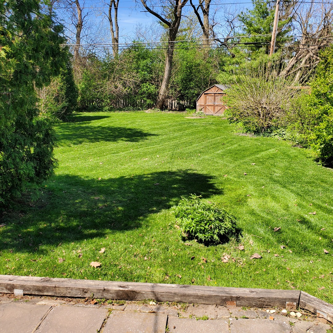 2315 Hutchison Road, Flossmoor, IL 60422