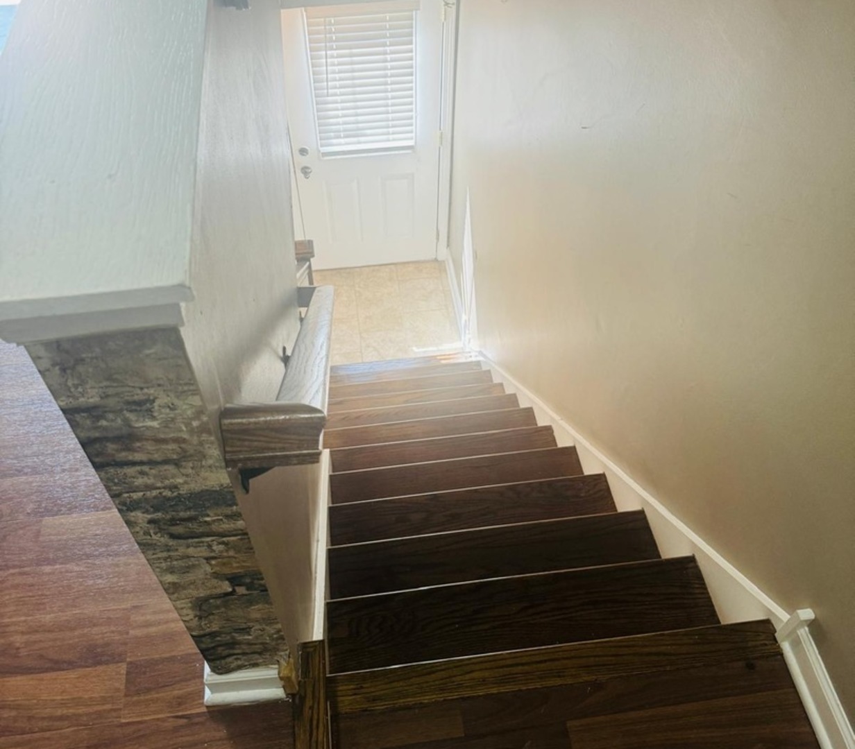 2454 Devonshire Court, Aurora, IL 60502