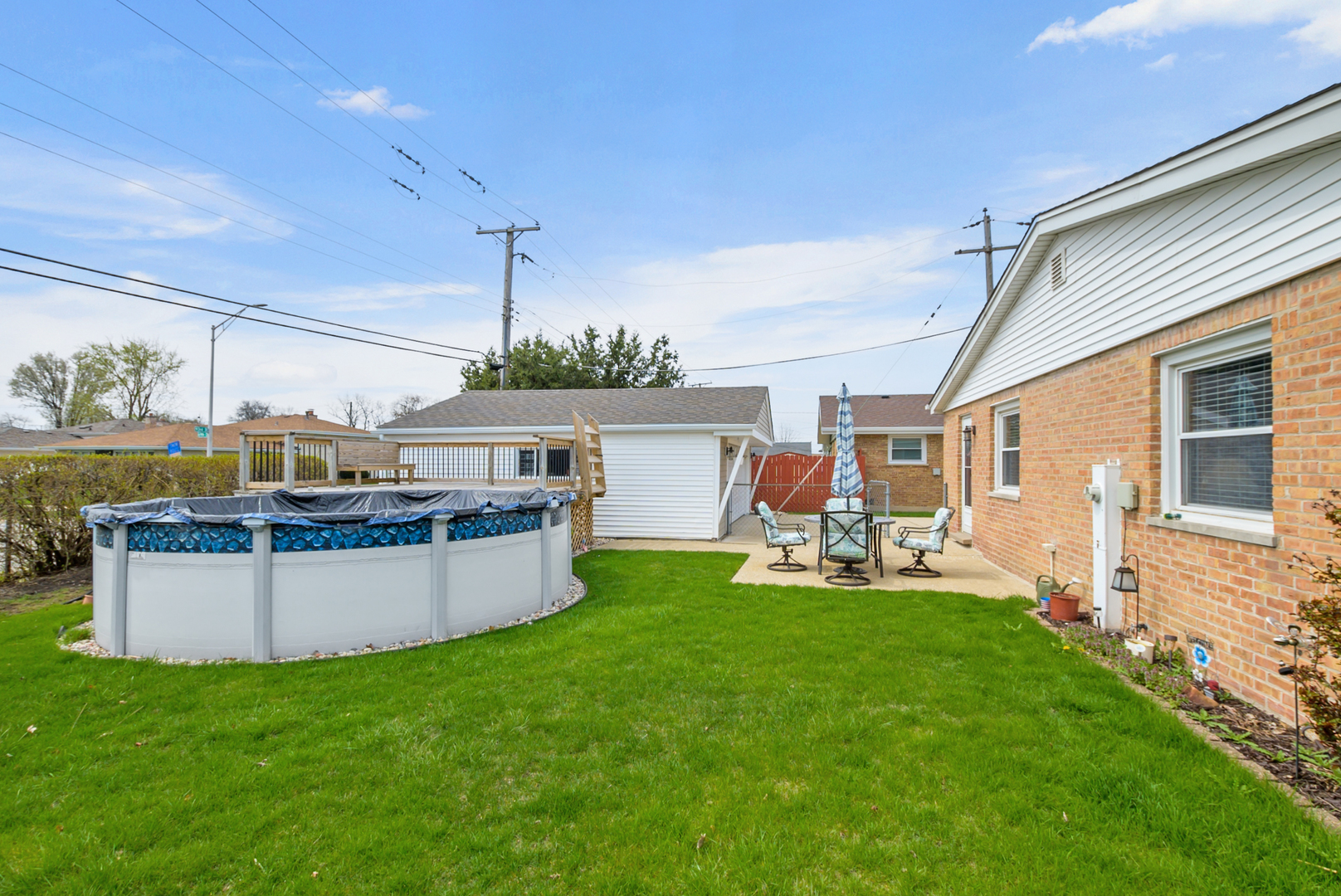 6937 Stanford Drive, Bridgeview, IL 60455