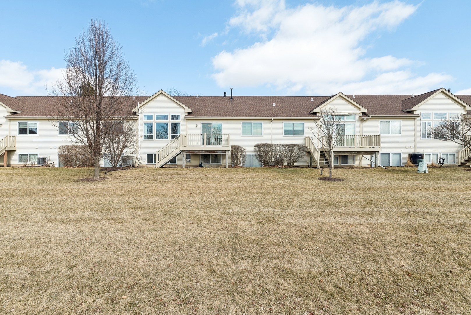 2778 N Augusta Drive, Wadsworth, IL 60083