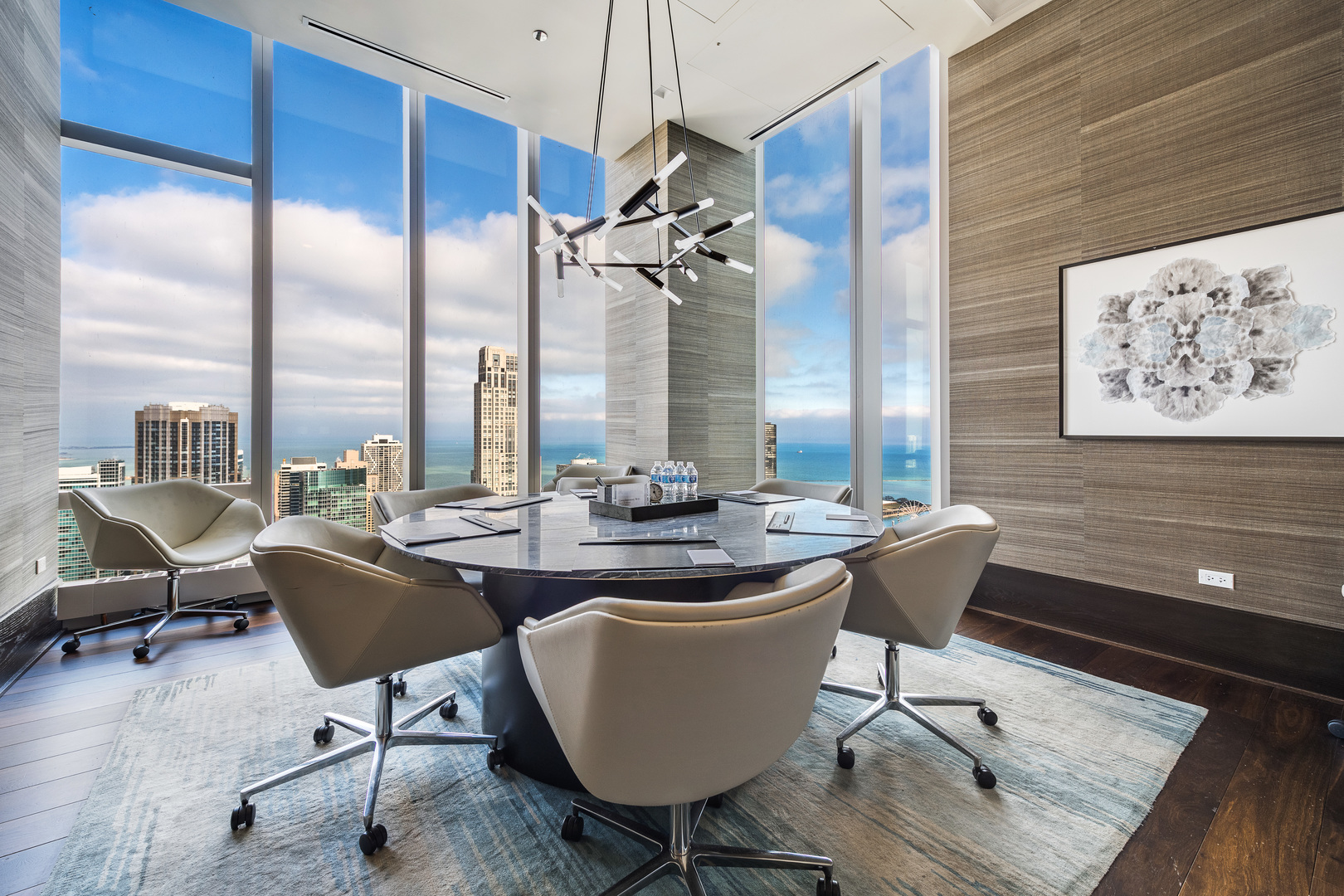 363 E Wacker Drive #6905, Chicago, IL 60601