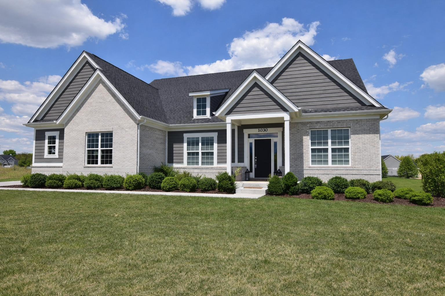 1030 Hilldale Drive, St. Charles, IL 60175