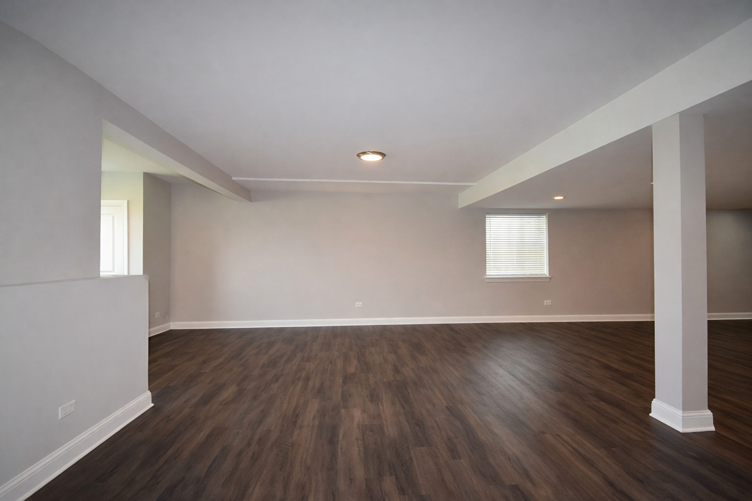 1030 Hilldale Drive, St. Charles, IL 60175