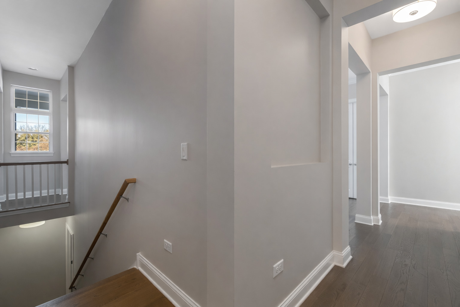 1030 Hilldale Drive, St. Charles, IL 60175