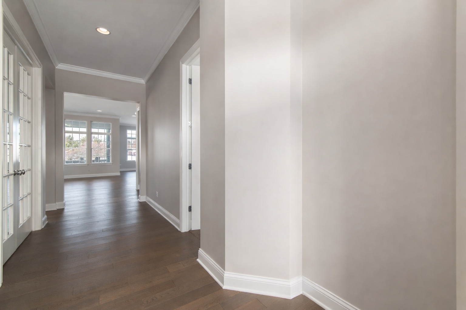 1030 Hilldale Drive, St. Charles, IL 60175