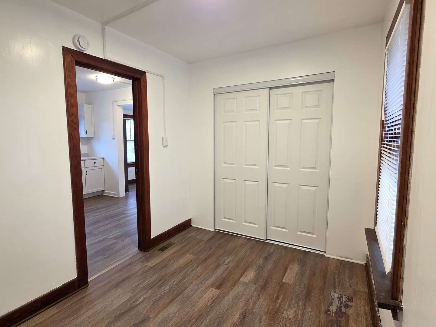 117 Woodland Drive, Round Lake Beach, IL 60073