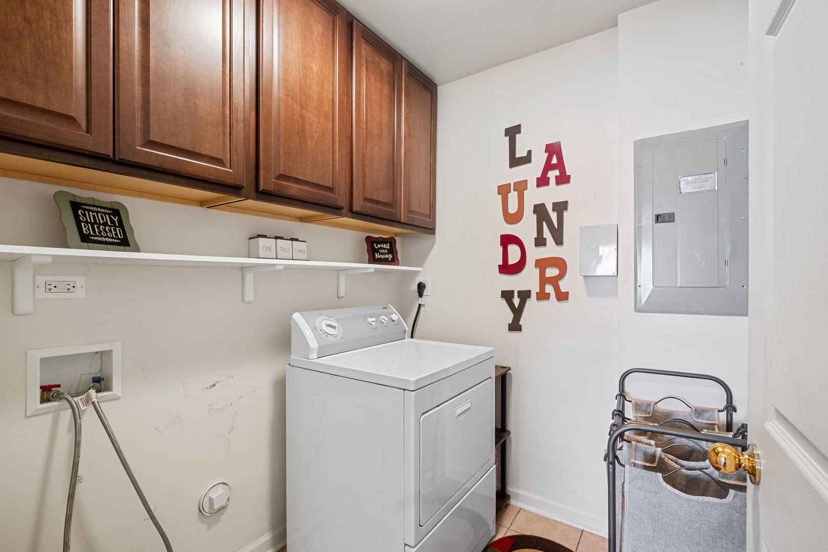 1706 Kennedy Drive, North Chicago, IL 60064