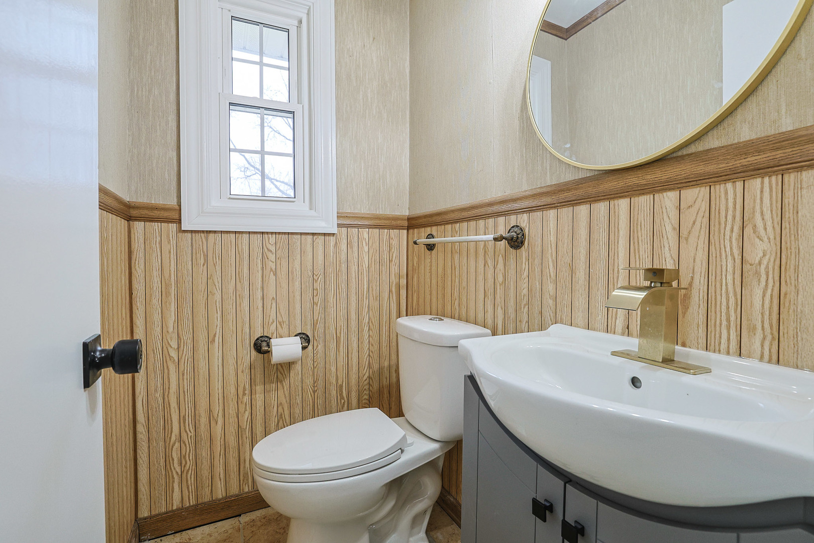 2524 Locust Road, Homewood, IL 60430