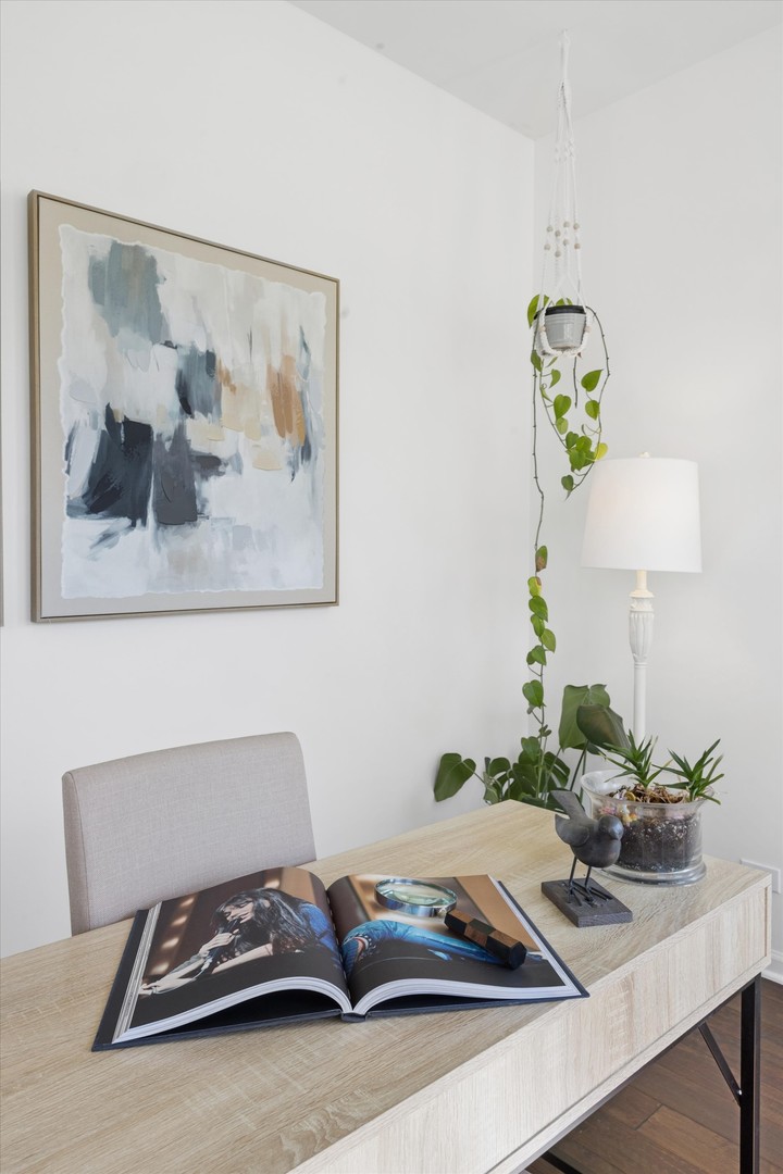 10468 LANSDALE Street, Huntley, IL 60142