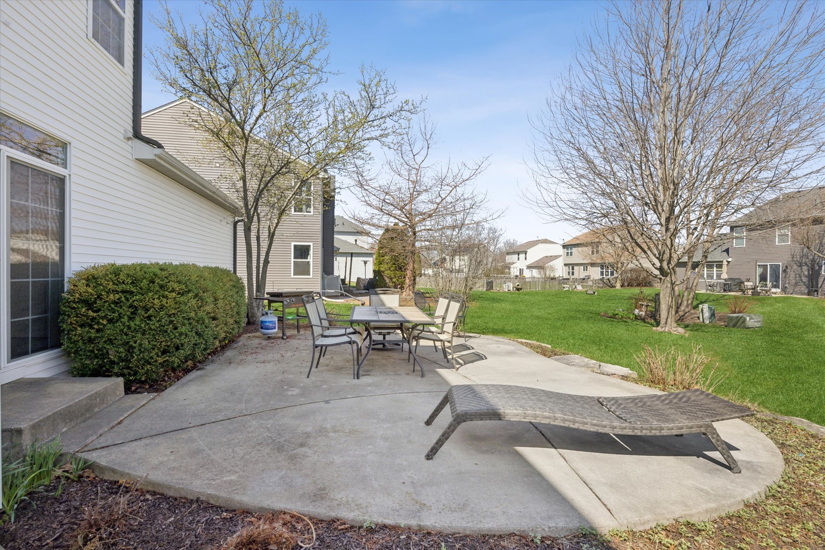 10468 LANSDALE Street, Huntley, IL 60142
