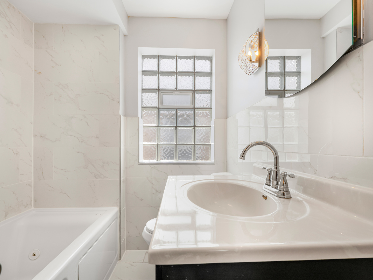 319 Bellwood Avenue, Bellwood, IL 60104