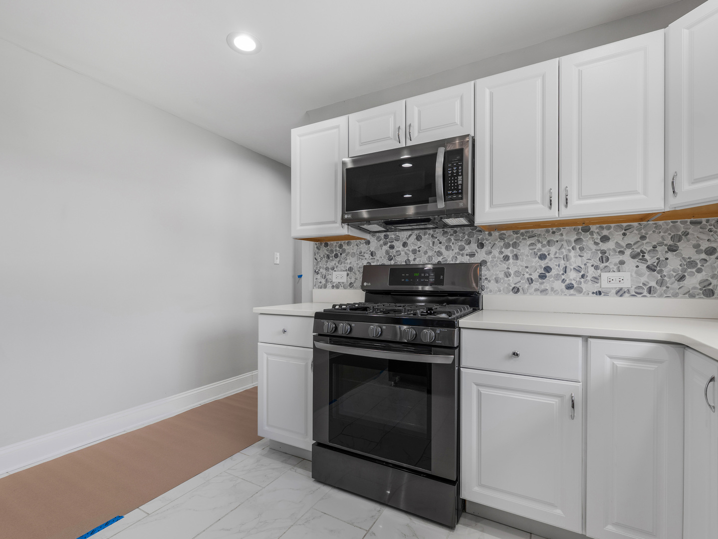 319 Bellwood Avenue, Bellwood, IL 60104