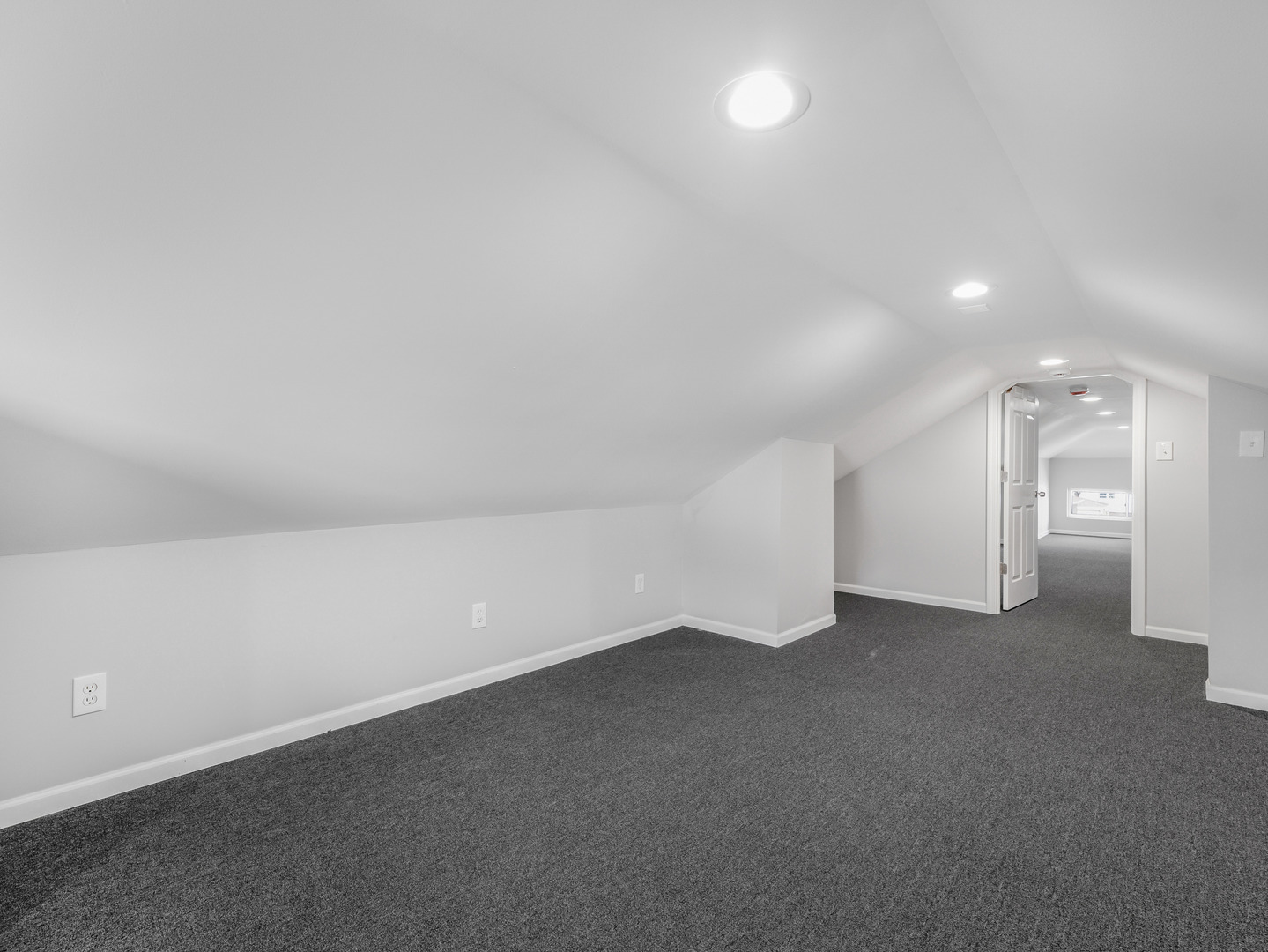 319 Bellwood Avenue, Bellwood, IL 60104