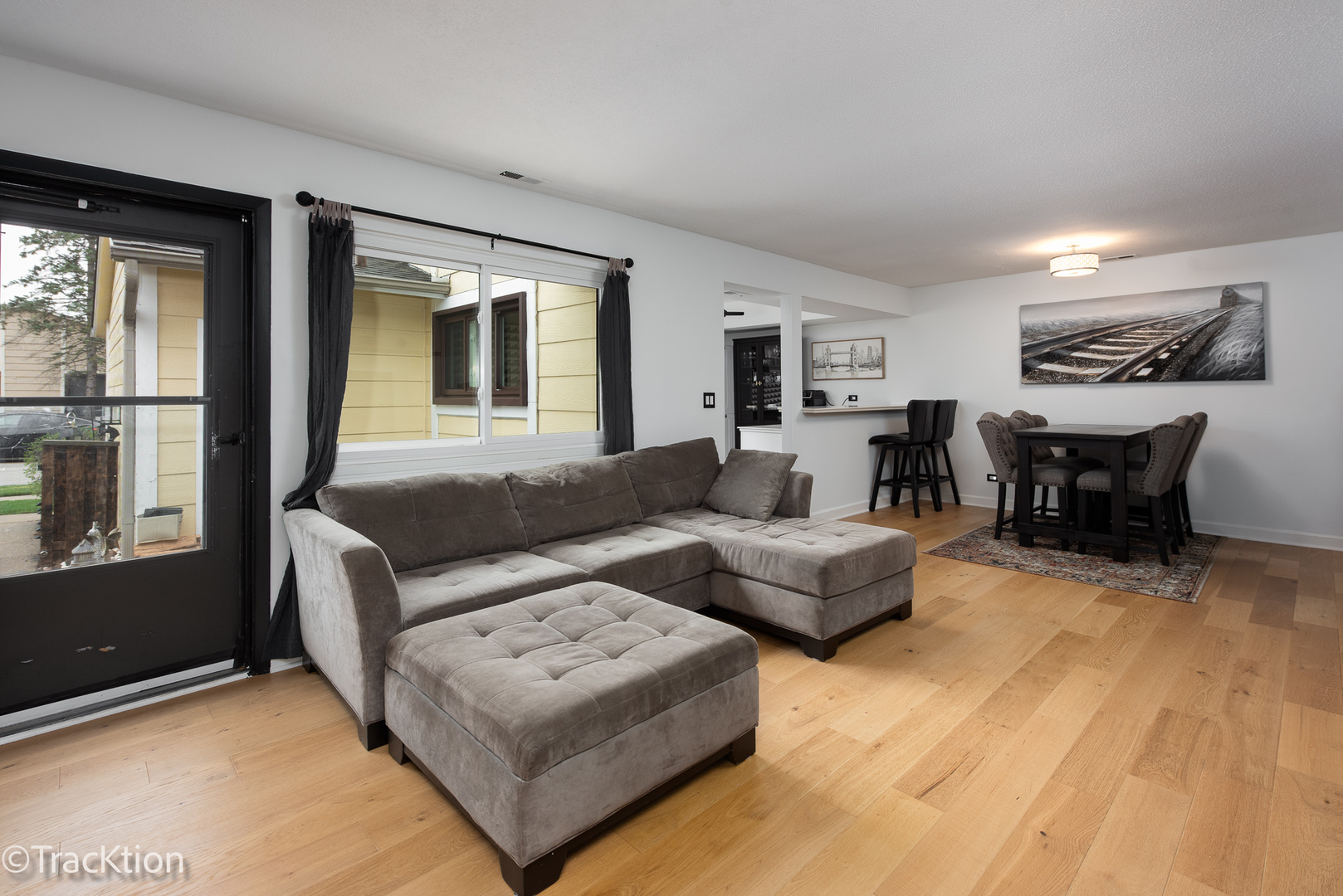 6856 Juneberry Avenue, Woodridge, IL 60517