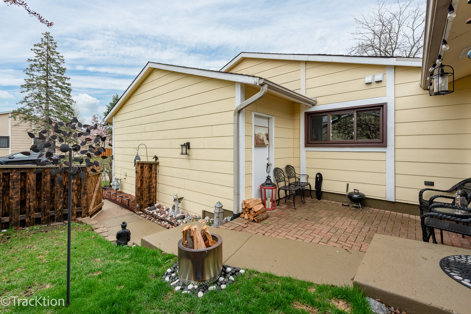 6856 Juneberry Avenue, Woodridge, IL 60517