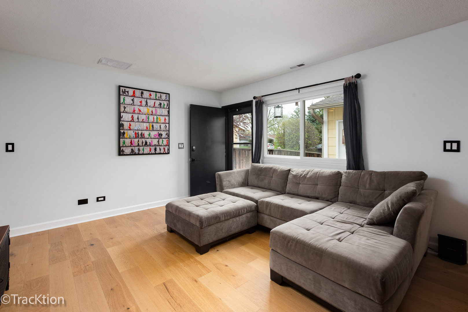 6856 Juneberry Avenue, Woodridge, IL 60517