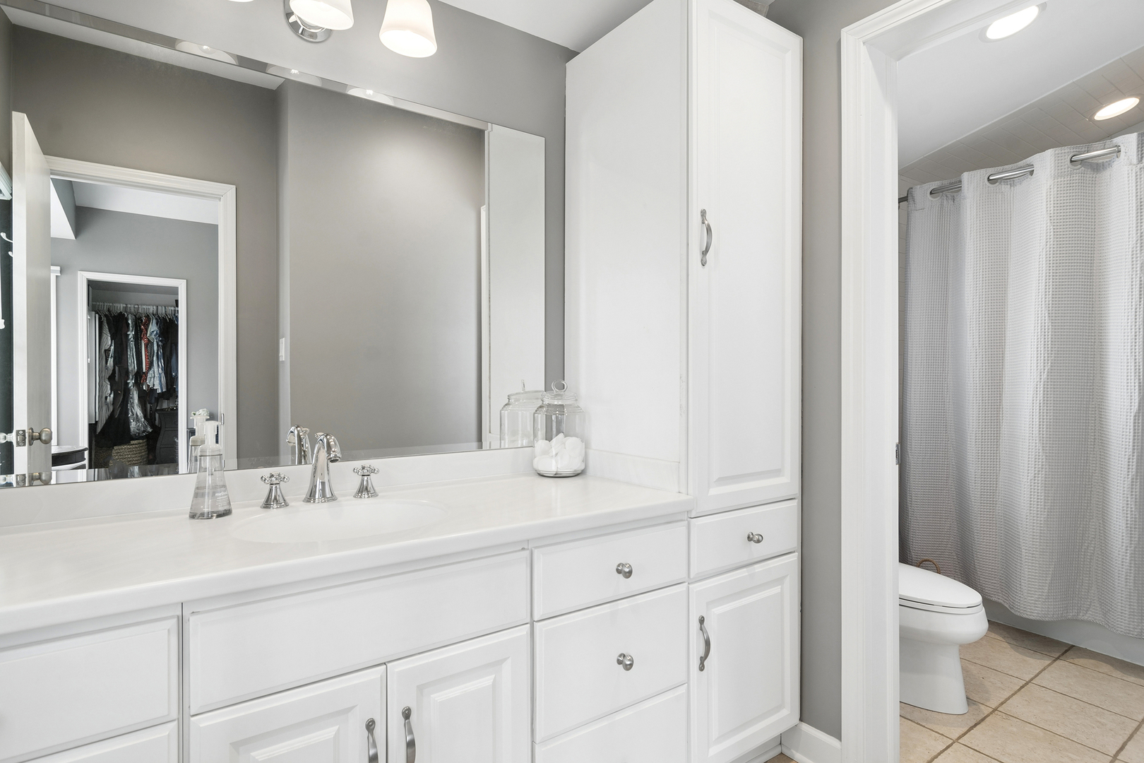 730 S Highland Avenue, Arlington Heights, IL 60005