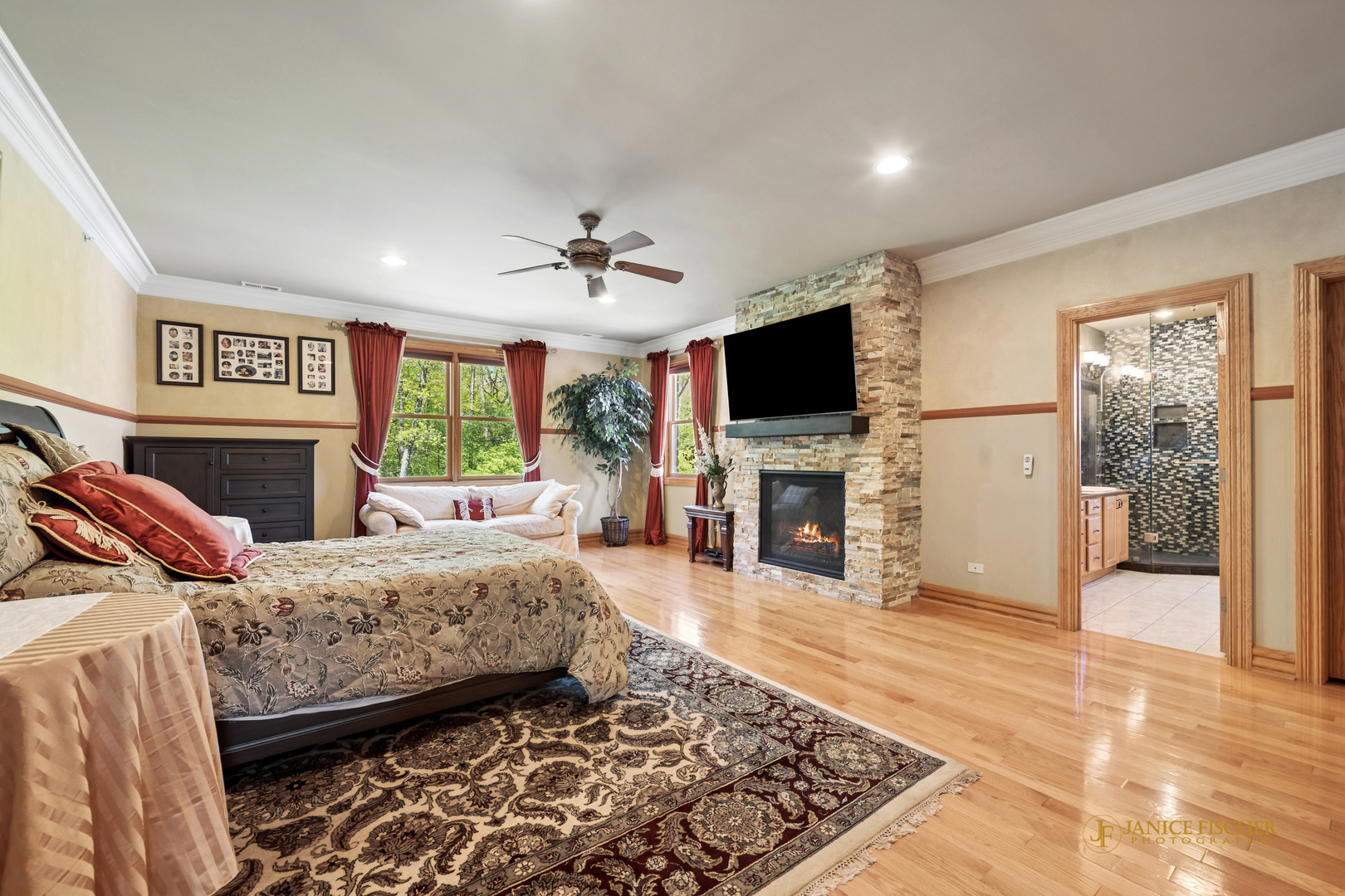 4806 Preserve Parkway, Long Grove, IL 60047