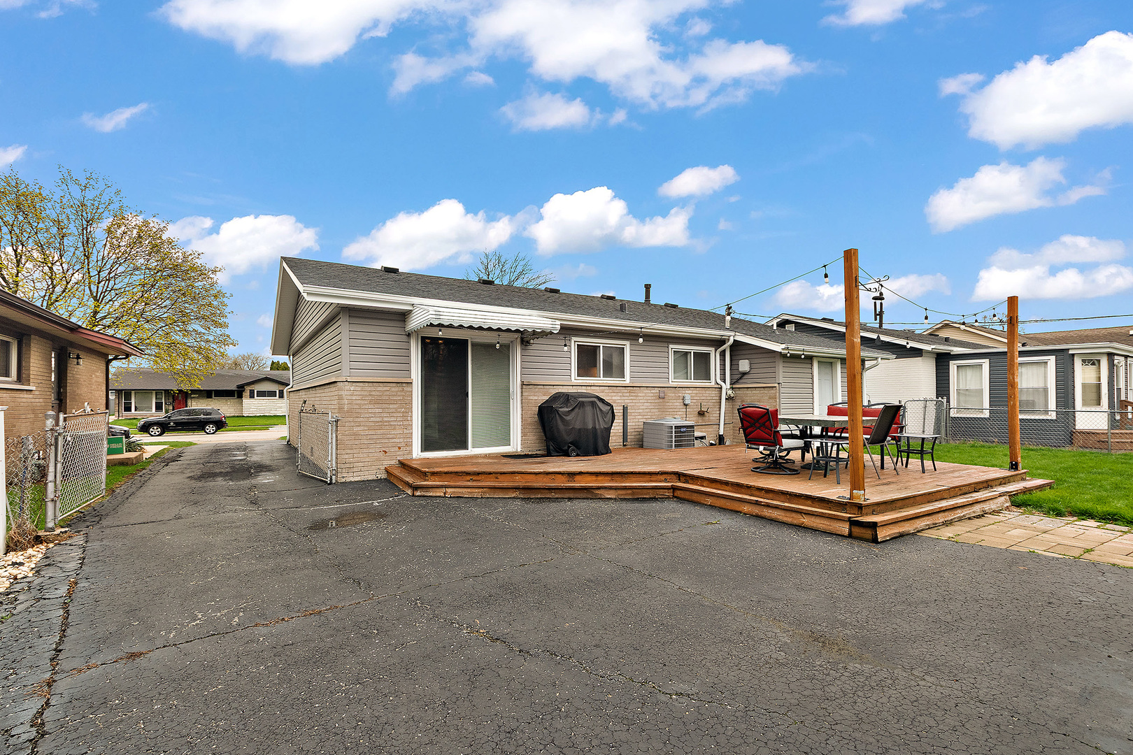 6721 165th Place, Tinley Park, IL 60477