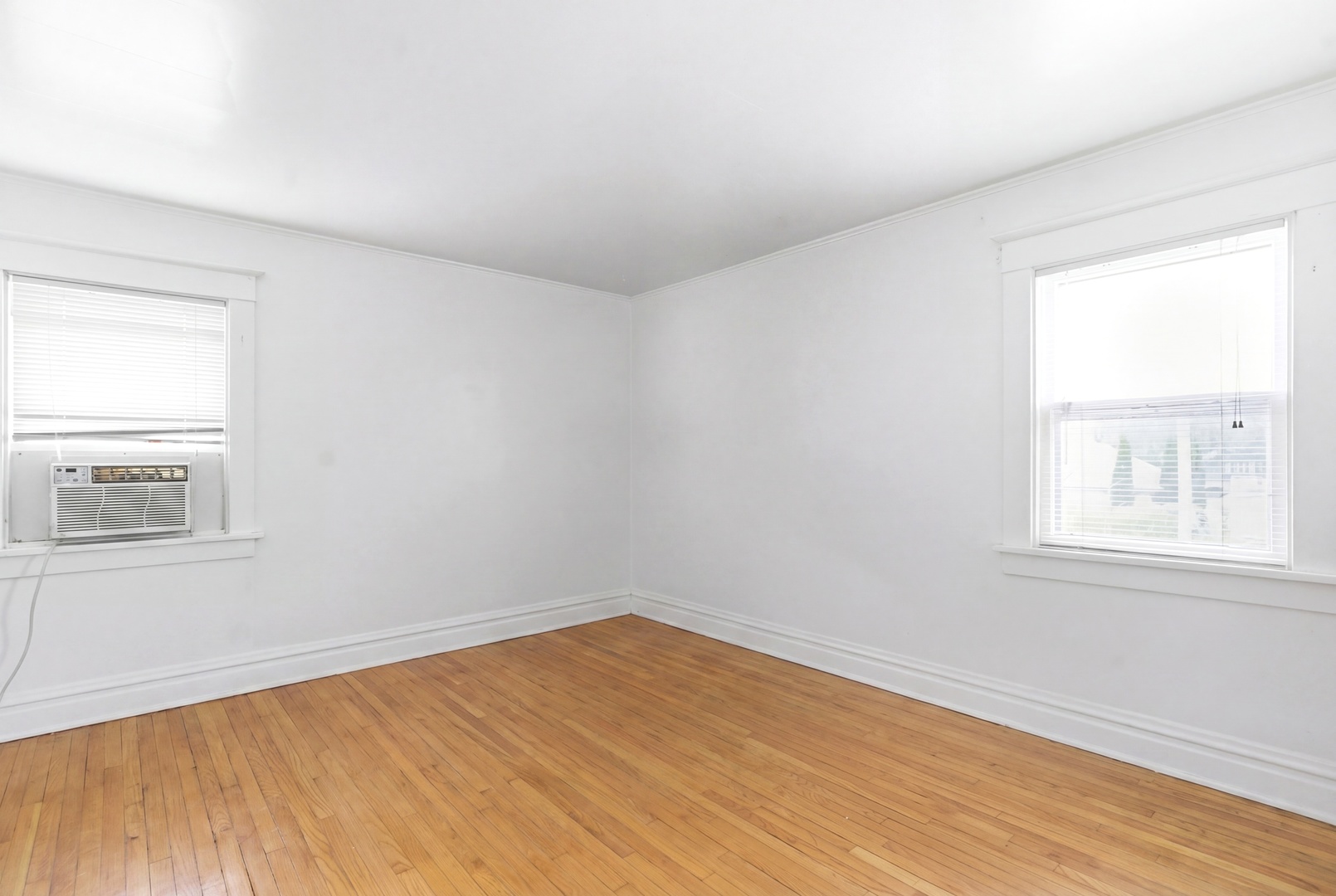 133 N Brainard Street, Naperville, IL 60540