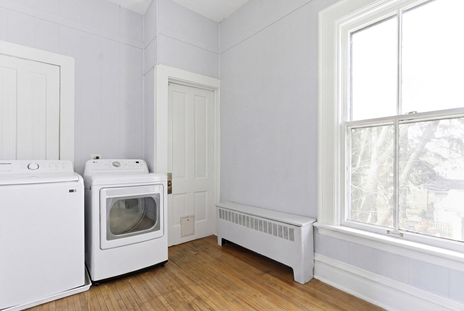 133 N Brainard Street, Naperville, IL 60540