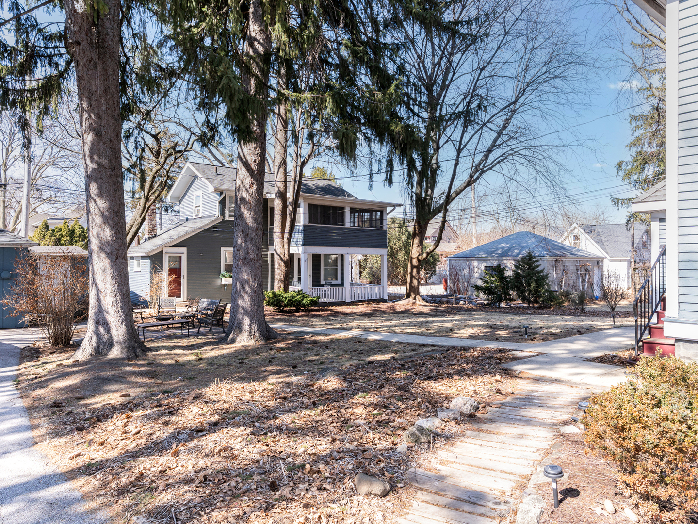 133 N Brainard Street, Naperville, IL 60540