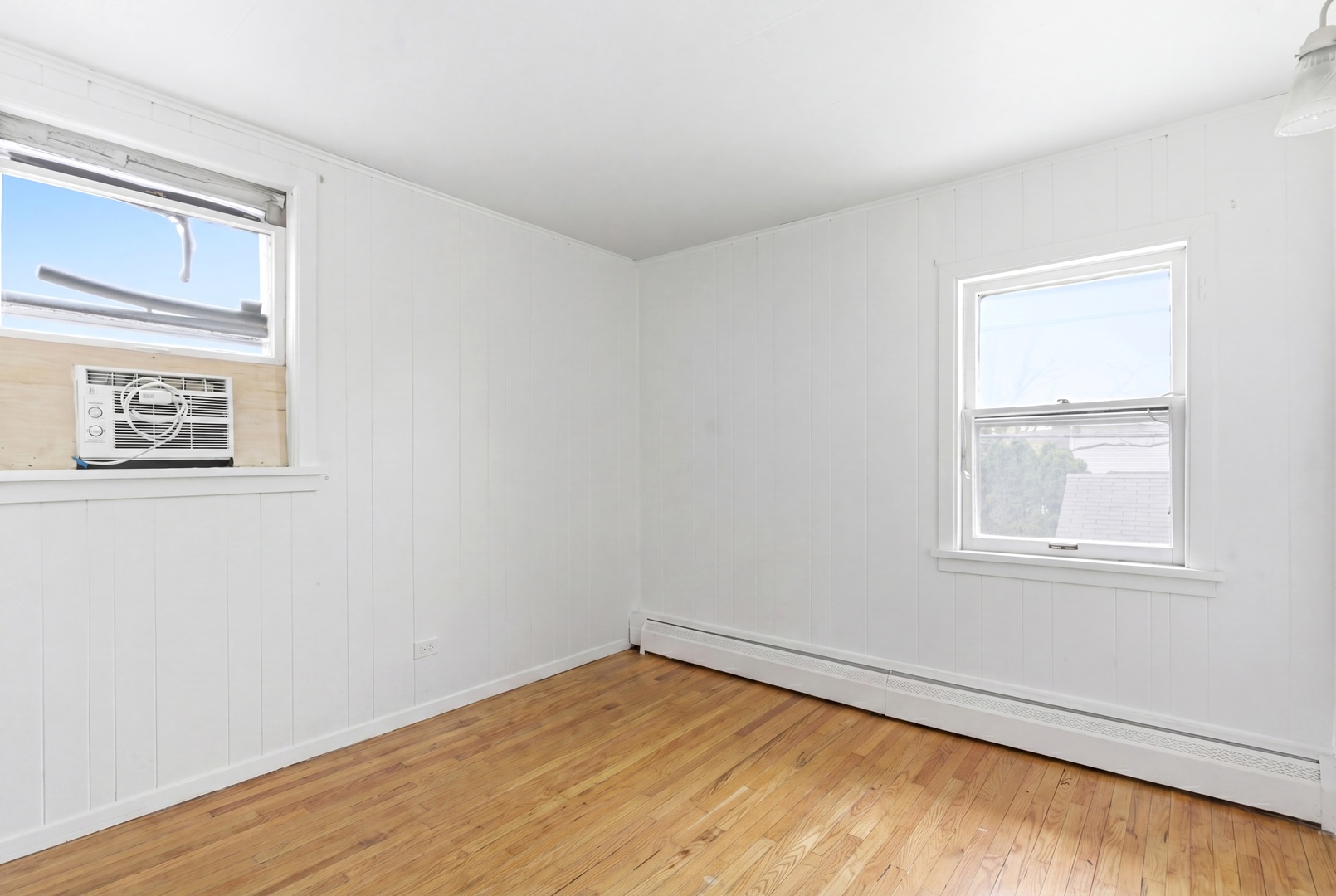 133 N Brainard Street, Naperville, IL 60540