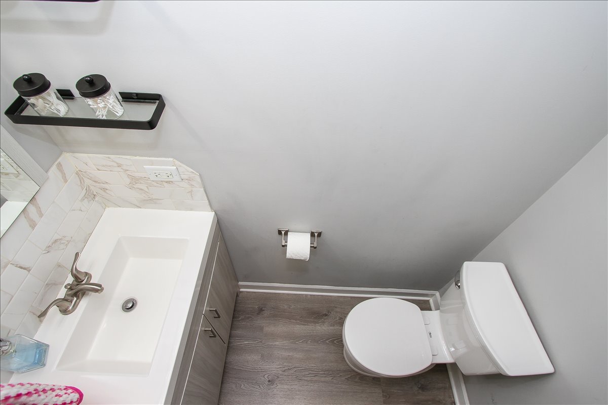 814 Oriole Drive, Streamwood, IL 60107