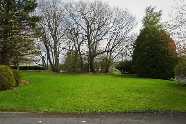 57 Hillburn Lane, North Barrington, IL 60010