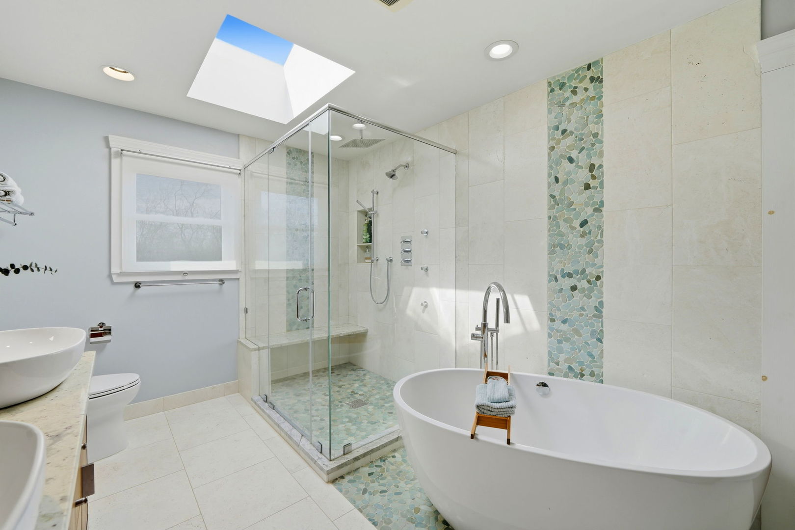 5 Middlebury Lane, Lincolnshire, IL 60069