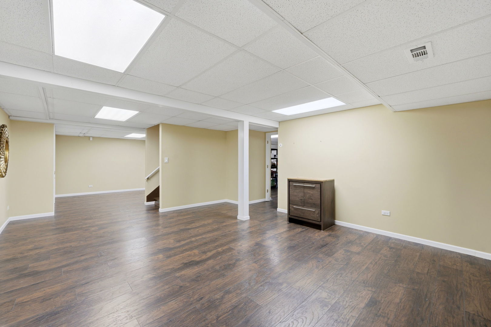 5 Middlebury Lane, Lincolnshire, IL 60069