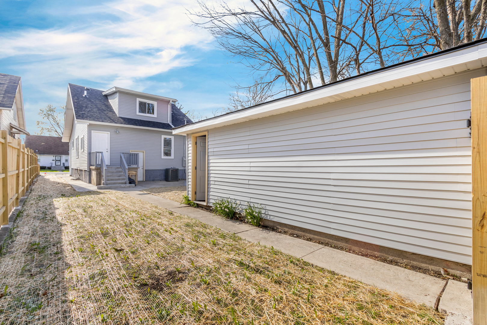15313 Marshfield Avenue, Harvey, IL 60426