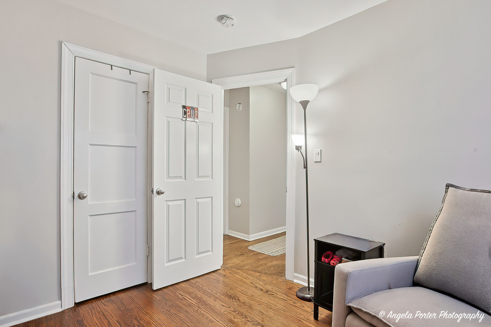 2609 N Pine Street, Waukegan, IL 60087