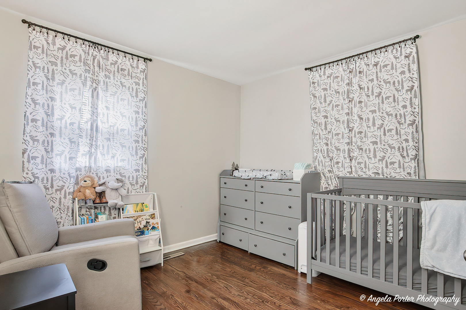 2609 N Pine Street, Waukegan, IL 60087