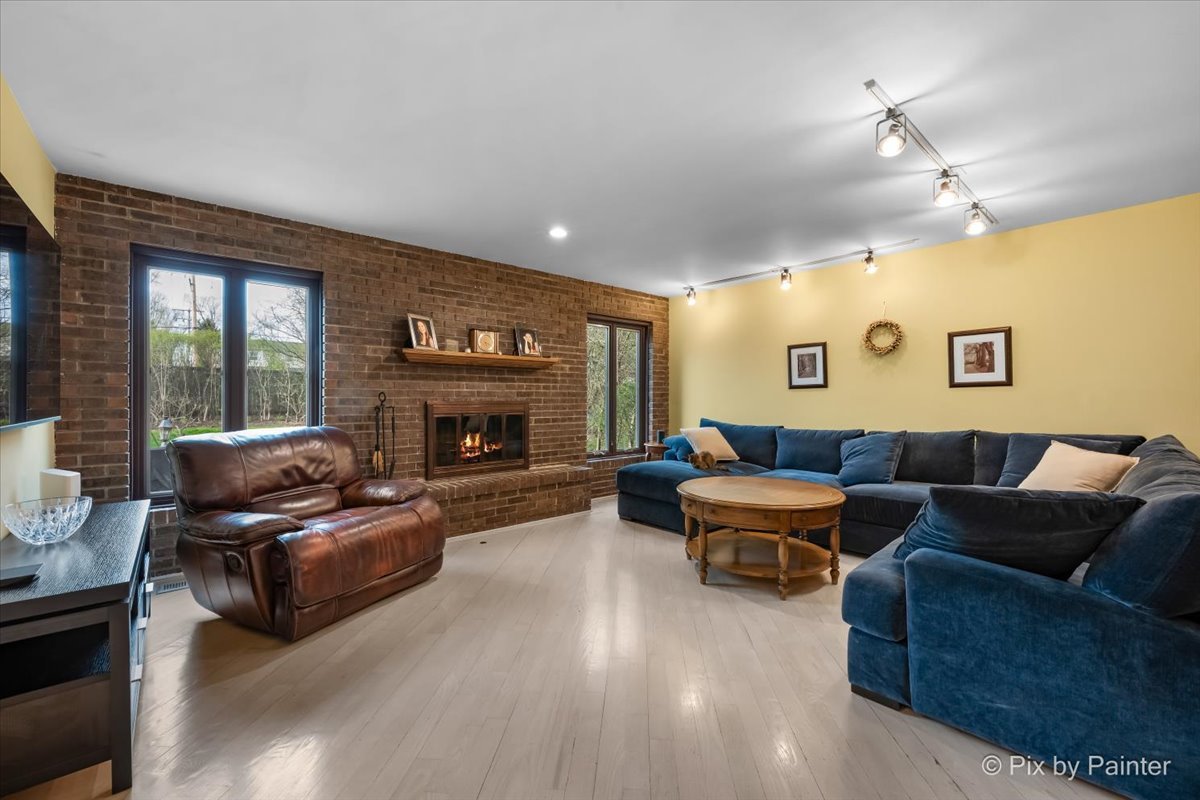 546 W Revere Lane, Palatine, IL 60067