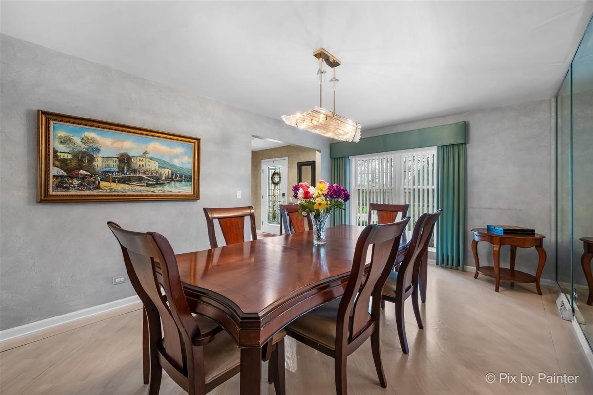 546 W Revere Lane, Palatine, IL 60067