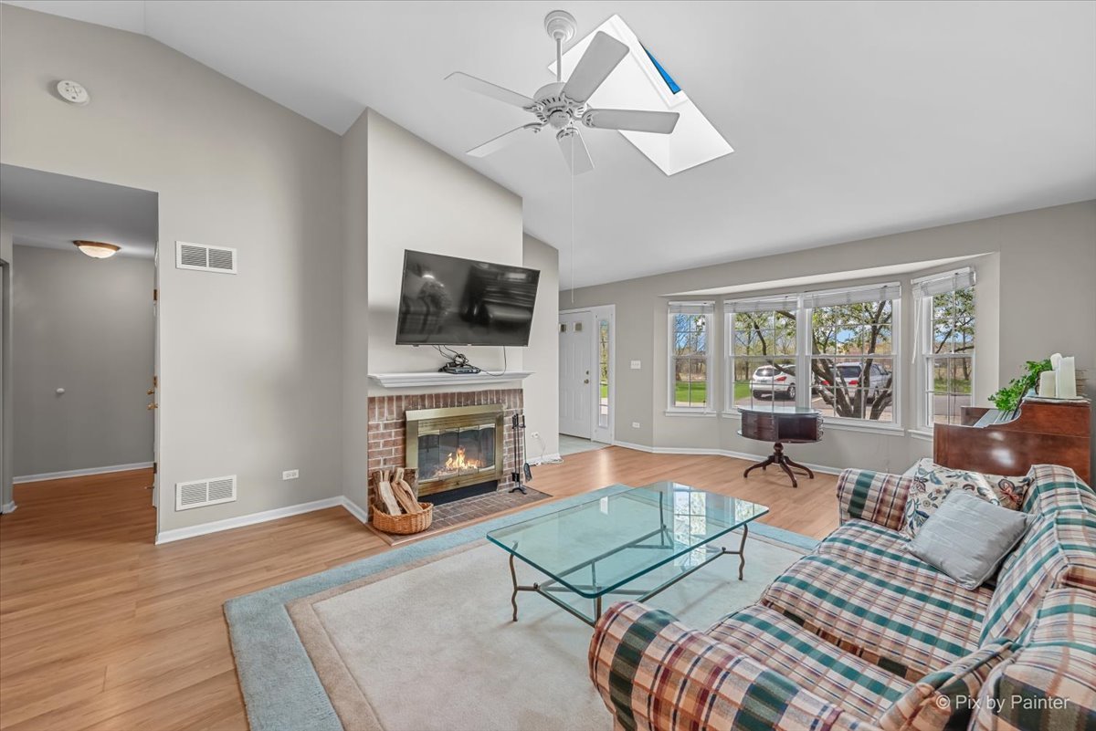 3202 Lynette Lane, Island Lake, IL 60042