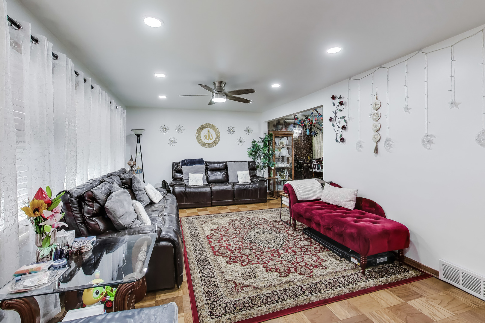 4849 N Central Avenue #C, Chicago, IL 60630