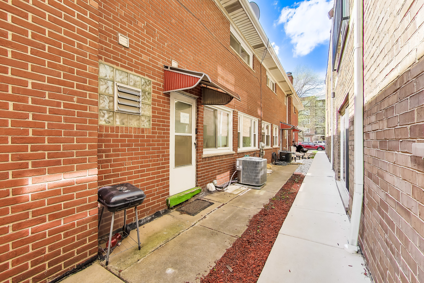 4849 N Central Avenue #C, Chicago, IL 60630