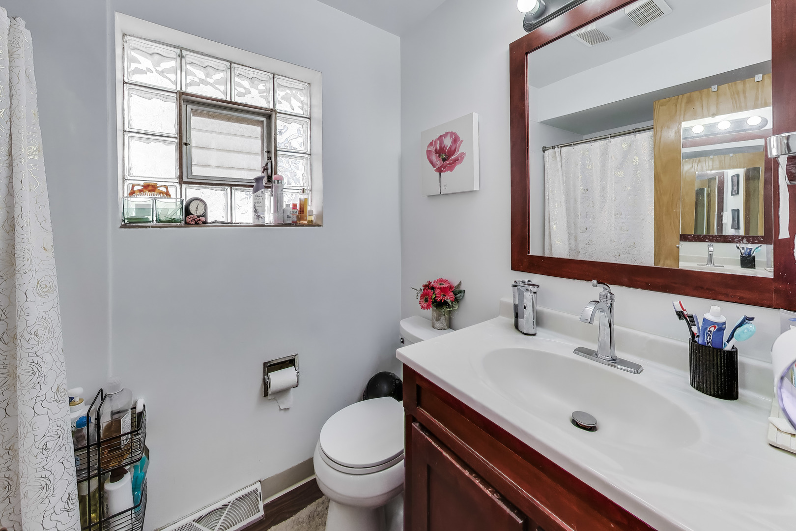 4849 N Central Avenue #C, Chicago, IL 60630