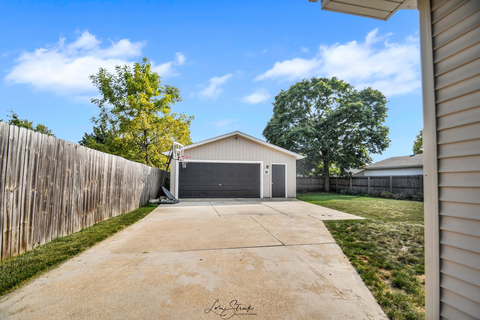 217 Sherman Avenue, Montgomery, IL 60538